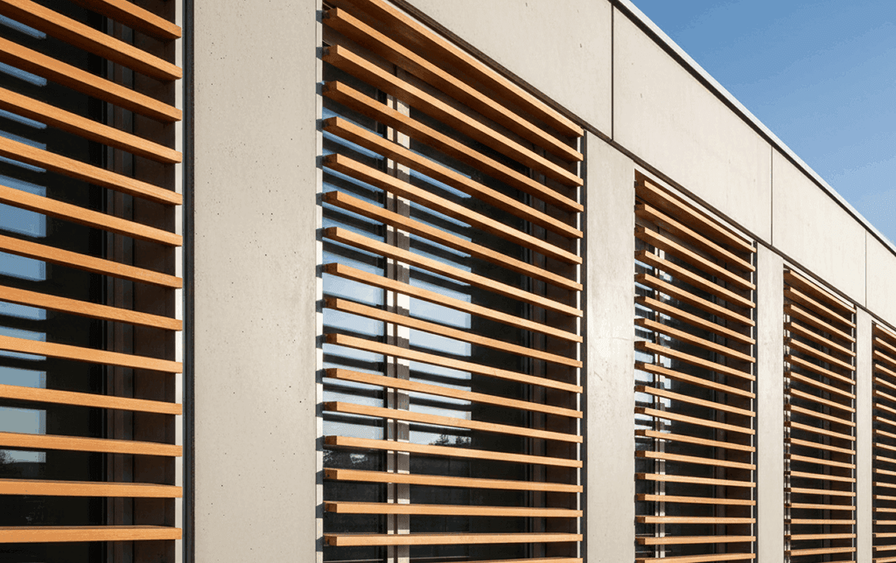 Exterior wall louver